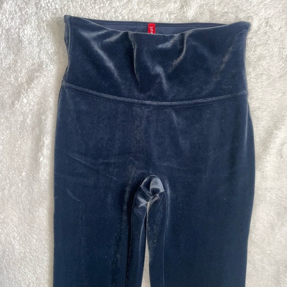 Spanx Black Velvet Leggings Size Small - Picture 2 of 9